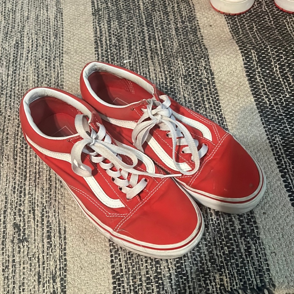 Women’s vans 7.5 red